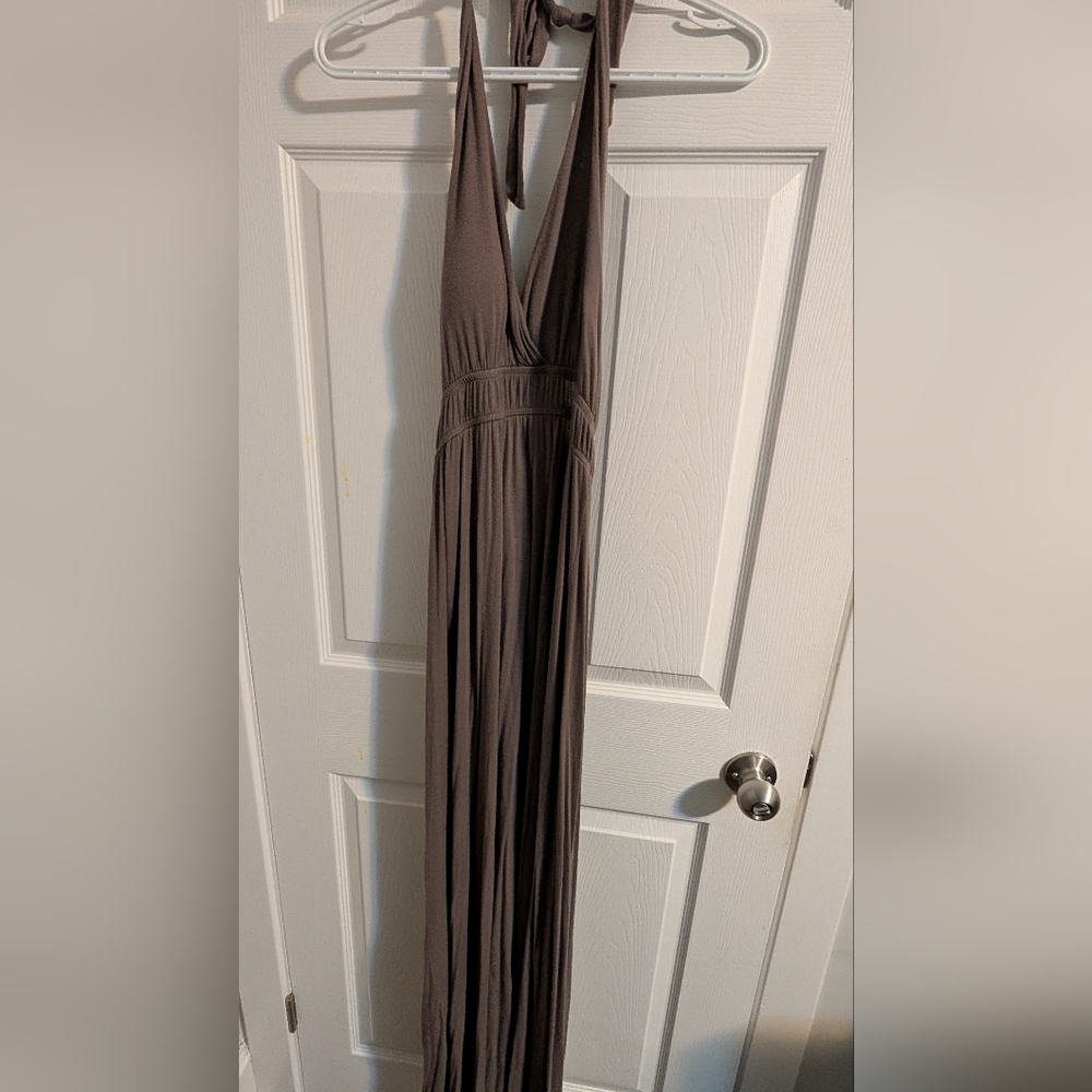 💙 GEORGE 💙 Halter Maxi Dress